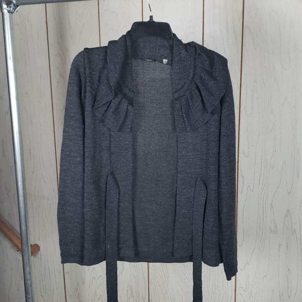 Tahari gray sweater